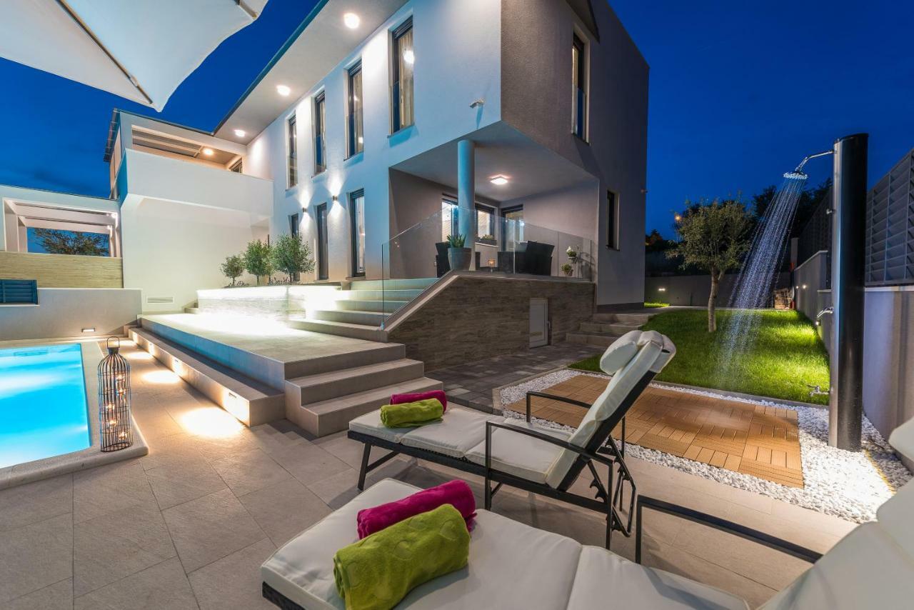 Apartment Franica *